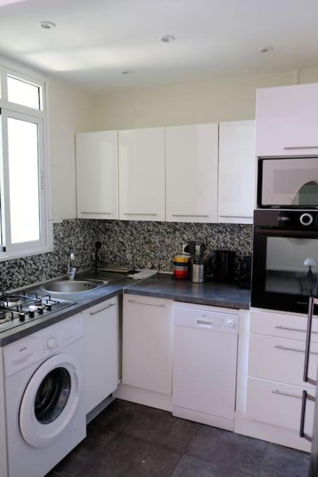 Cosy Studio A 2 Pas De La Plage Nice Bagian luar foto